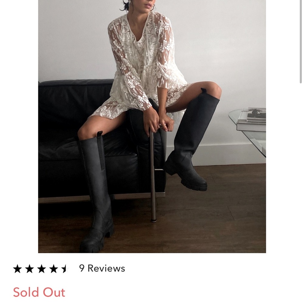 Urban outfitters lace dress  / UO DUCHESSE LACE FROCK DRESS